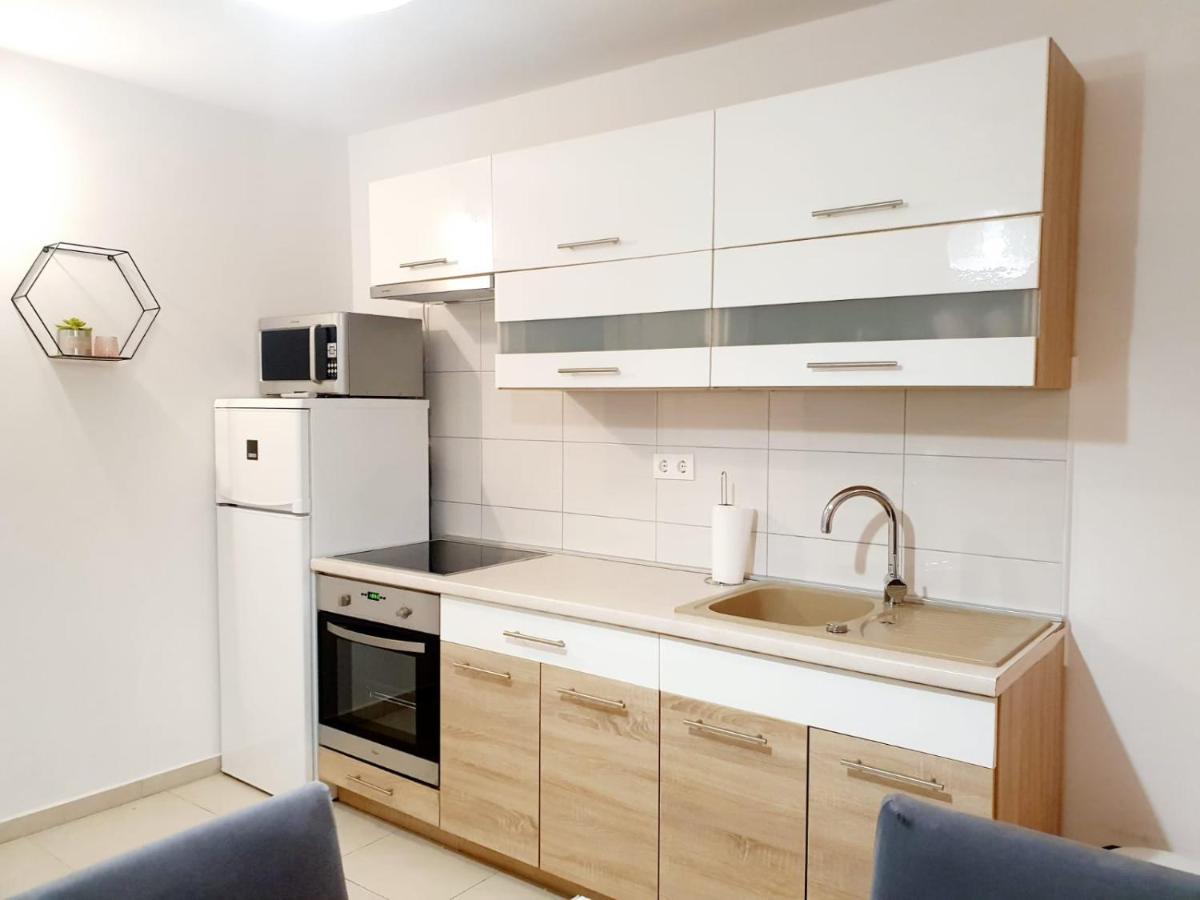 Apartmani Sara Bibinje Exterior foto